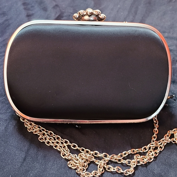 Bebe Brand Small Clutch Purse - Picture 5 of 8